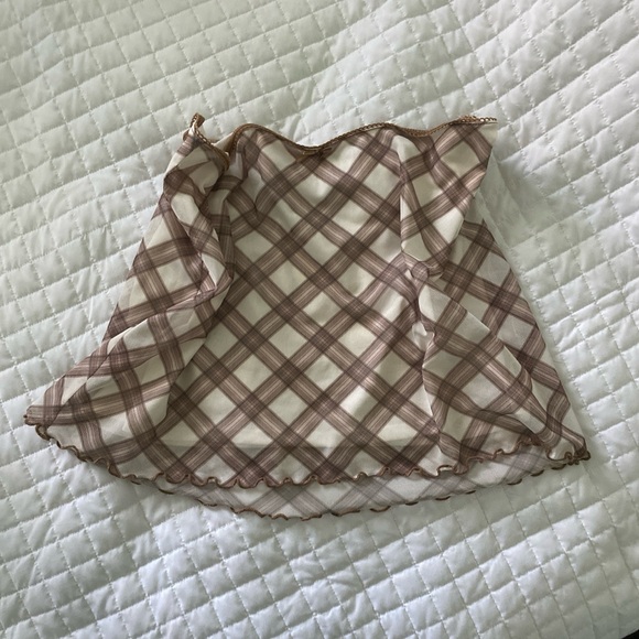 H AND M: Mesh Plaid Miniskirt - Picture 1 of 2